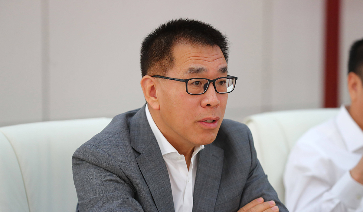 �����Ļ�ƽ�_�ĕr��ʹ���cˇ�g�����������L��ʮ�Č�ȫ�����fί�T�����Ҵ�Ժ�h�M��ӛ��Ժ�L����